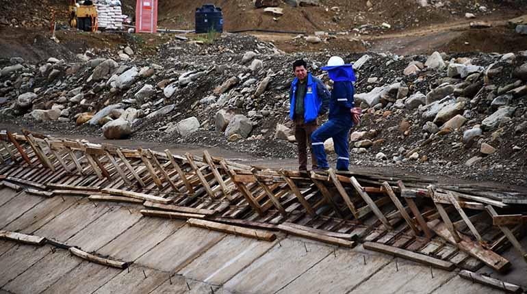 La construcción de la represa de Omereque. | Gobernacíón de Cochabamba