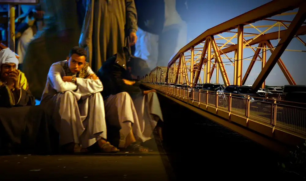 El Río Nilo fue testigo de un trágico naufragio. El Río Nilo fue testigo de un trágico naufragio.