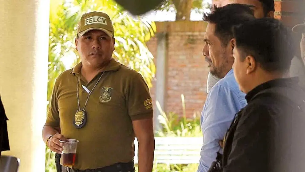 El pastor Marco Antonio Núñez a la salida de la audiencia en Santa Cruz, el 13 de febrero, antes de ser trasladado a Palmasola. / APG