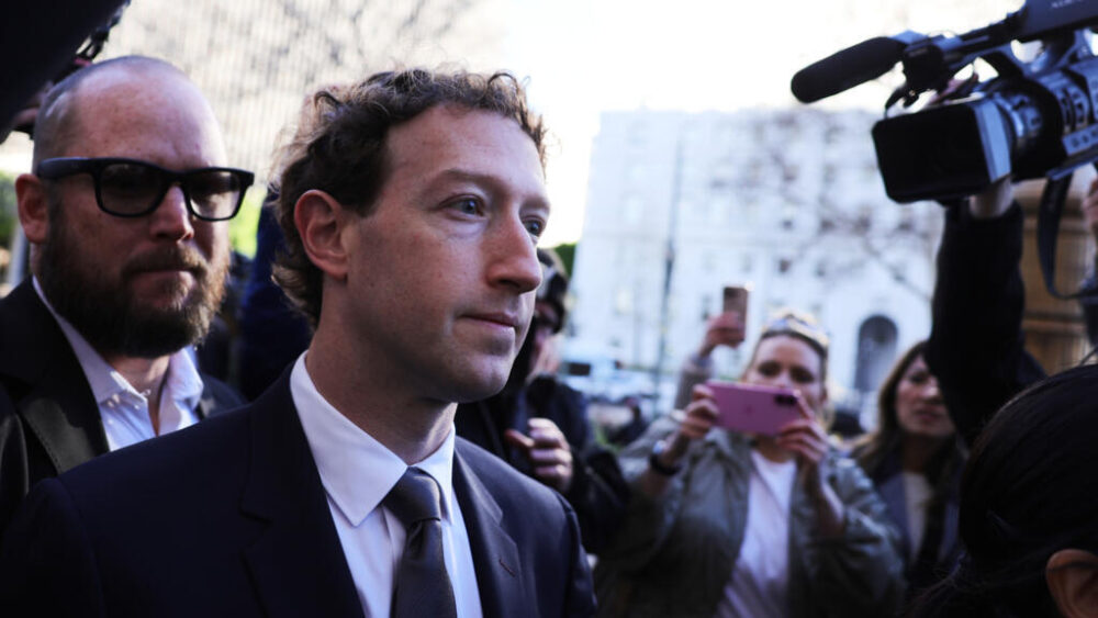 Mark Zuckerberg al llegar al tribunal de Los Angeles,