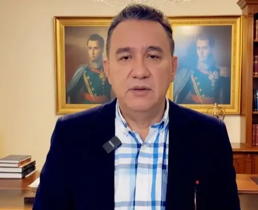 El ministro de Defensa, Marcelo Salinas.