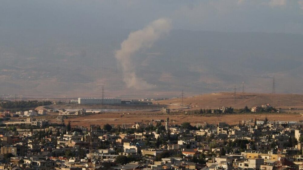 Imagen de ilustración. Vista de la ciudad de Baalbek tras un ataque israelí en la llanura de la Bekaa, en el Líbano, el 23 de septiembre de 2024 .