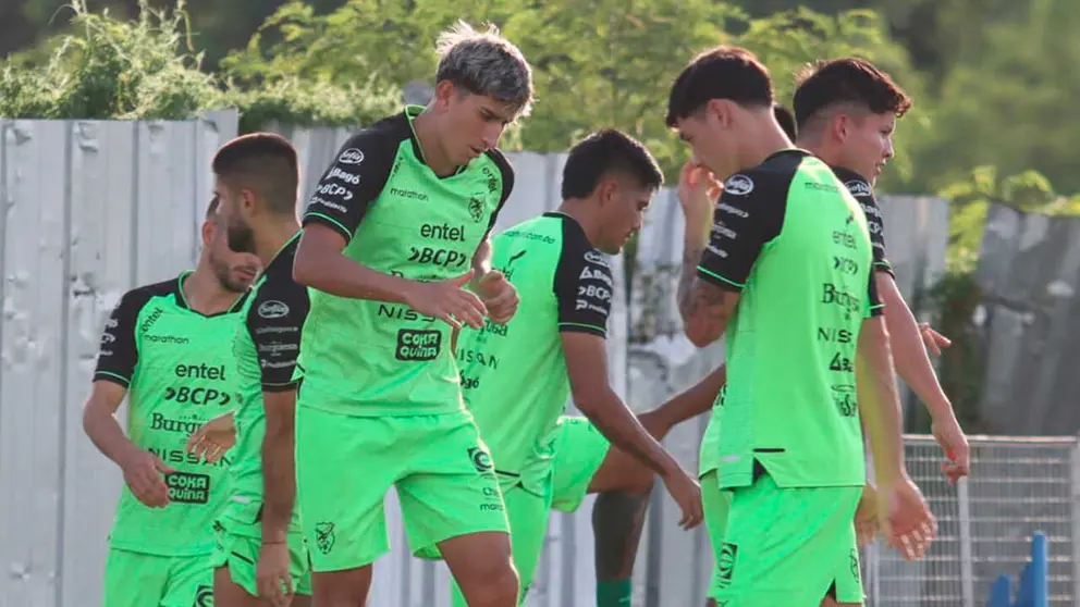 Entrenamiento de la Selección antes del partido de este domingo. APG
