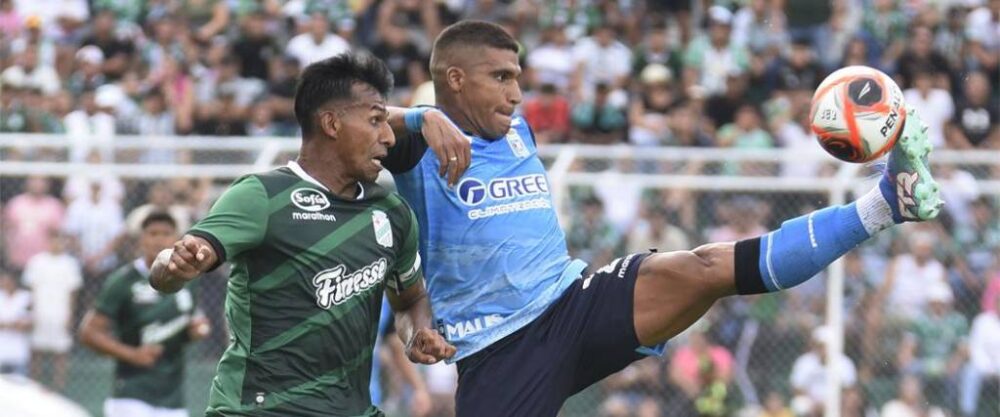 El clásico cruceño puede cruzar fronteras y disputarse por primera vez en territorio estadounidense. El clásico cruceño puede cruzar fronteras y disputarse por primera vez en territorio estadounidense.