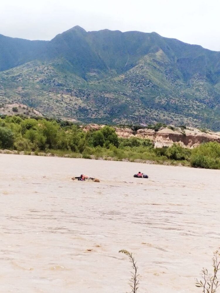 Tras un mes, aún no encuentran restos de Adrián Gutiérrez Tras un mes, aún no encuentran restos de Adrián Gutiérrez