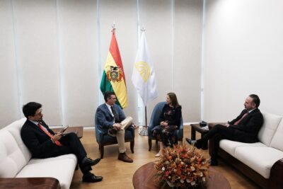 Paz recibe al Tribunal de Justicia de la CAN y reafirma compromiso por una integración con seguridad jurídica