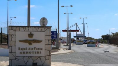 Tras el aval del Reino Unido a EEUU para usar sus bases militares, un drone atacó una instalación británica en Chipre