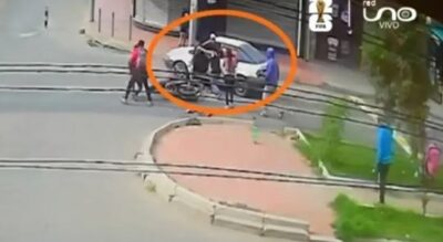 Intentaron detenerlo, pero aceleró y huyó tras chocar a una moto en Cochabamba
