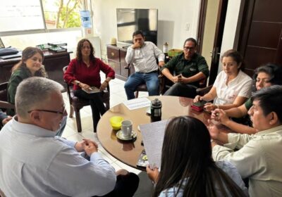 ANH y concejales acuerdan coordinar controles a la calidad de la gasolina en Tarija