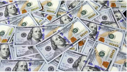 Así cierra el dólar en el mercado paralelo este martes 24 de marzo en Bolivia