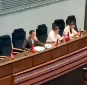 Posponen sin fecha la interpelación a Medinaceli y Lara atribuye la decisión a la vigencia del Decreto 5552