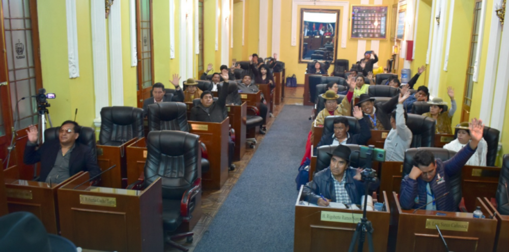 A solo 19 días de los comicios, con 87 municipios y más de 2 millones de votantes, La Paz no tiene vocales electorales