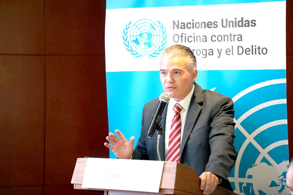 LA PAZ. El viceministro Ernesto Justiniano presentó este martes el informe sobre cultivos de hoja de coca.