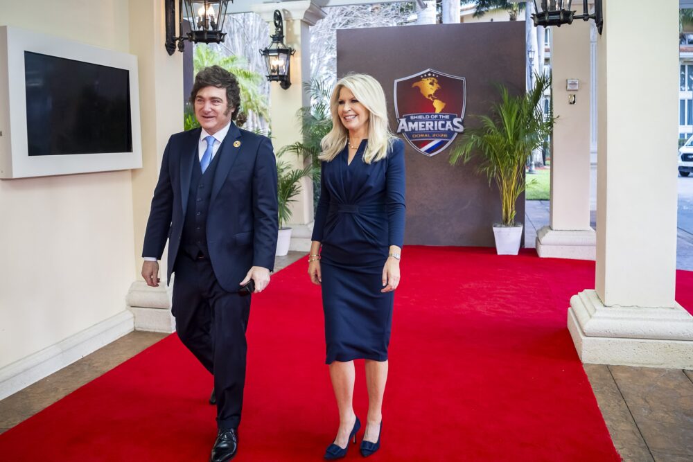 Javier Milei en su llega a la cumbre "Escudo de las Américas" en Miami, Estados Unidos. Foto: Gentileza Casa Blanca.