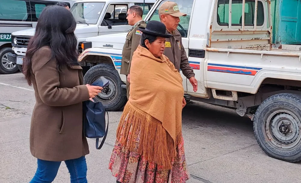 Elvira Parra en dependencias de la FELCC en La Paz. Foto: Erbol