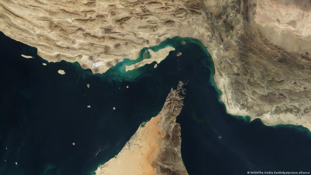 Golfo Pérsico | Imagen satelital del Estrecho de Ormuz, archivo de 2011. Golfo Pérsico | Imagen satelital del Estrecho de Ormuz, archivo de 2011.