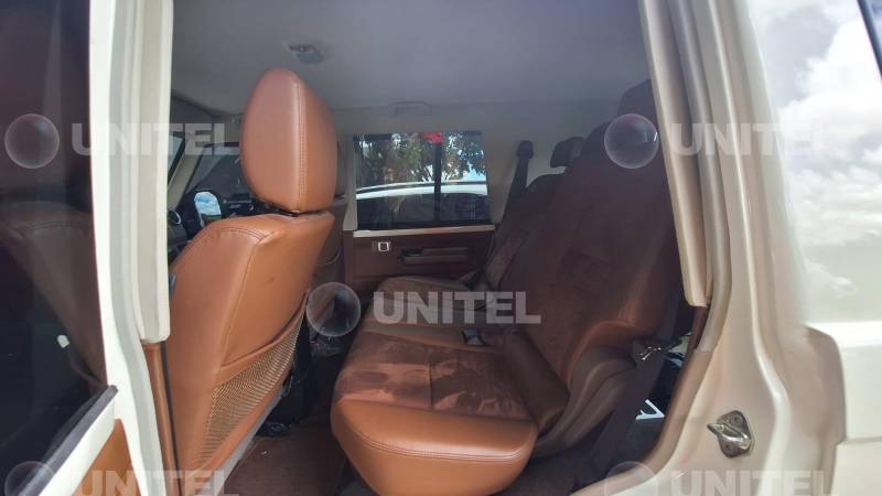 Así luce en vehículo de alta gama en su interior. Así luce en vehículo de alta gama en su interior.