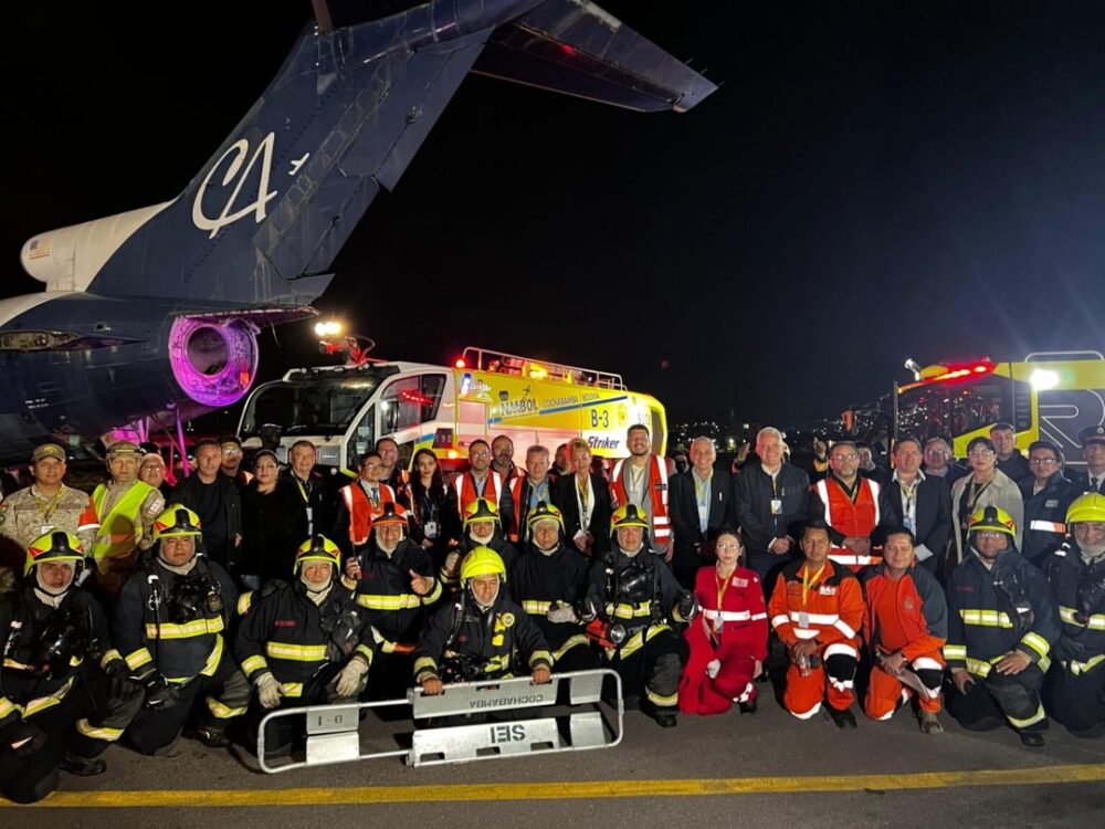 En aeropuerto Jorge Wilstermann realizan primer simulacro nocturno de emergencia y BoA avanza en recertificación IOSA- En aeropuerto Jorge Wilstermann realizan primer simulacro nocturno de emergencia y BoA avanza en recertificación IOSA