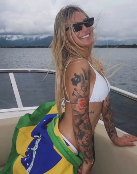 Autos de lujo y fiestas en yates: el estilo de vida que exhibía Tatiana Marset- Autos de lujo y fiestas en yates: el estilo de vida que exhibía Tatiana Marset