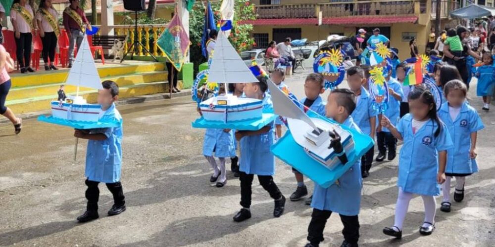 Habrá desfiles por el Día del Mar? Esto dice el Ministerio de Educación