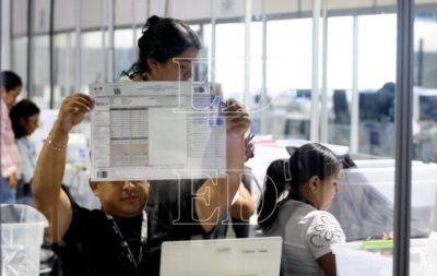 Falta que lleguen al centro de cómputo el 10% de las actas electorales, según el TED de Santa Cruz