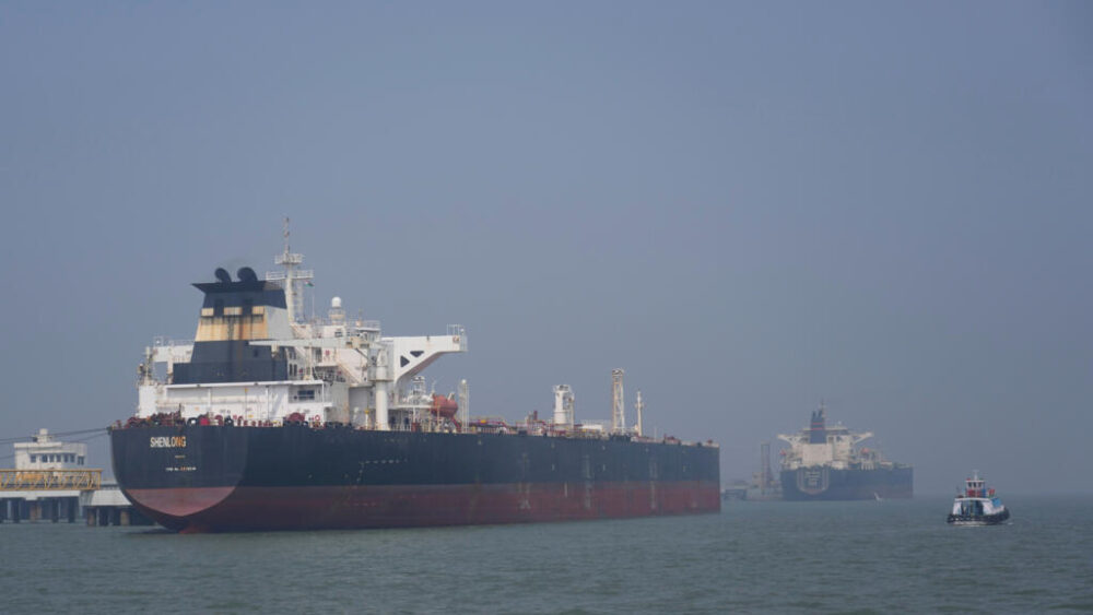 Buques petroleros en el estrecho de Ormuz. (Ilustración)