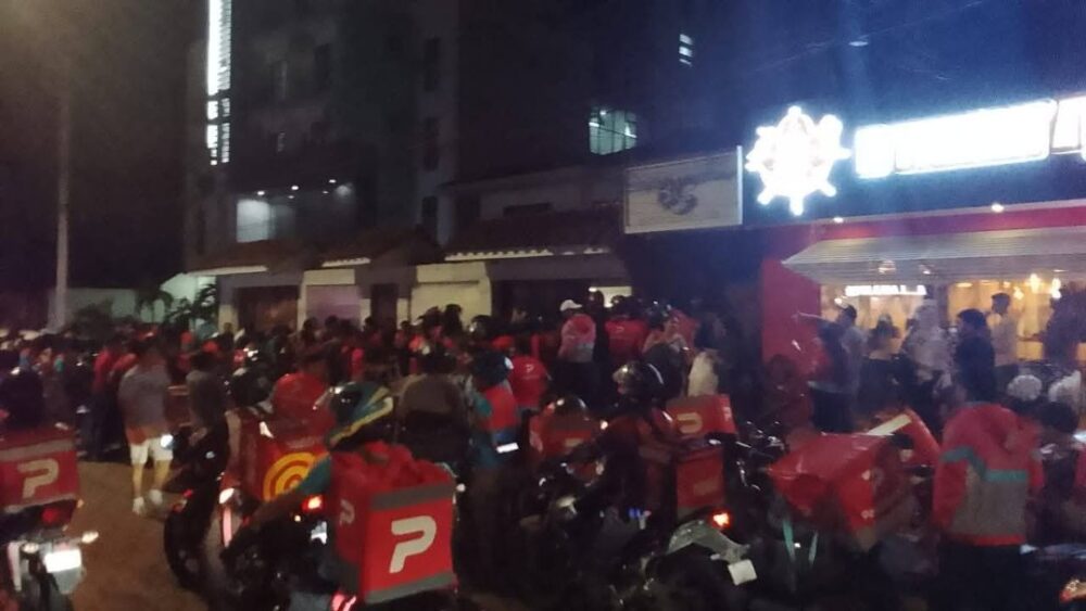 Denuncia agresión y 'robo' de motocicleta a un delivery; apuntan a una candidata a alcaldesa- Denuncia agresión y 'robo' de motocicleta a un delivery; apuntan a una candidata a alcaldesa