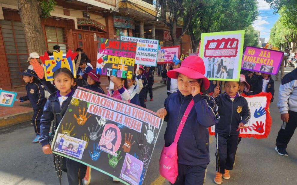 imagen referencial de la manifestación contra la violencia
