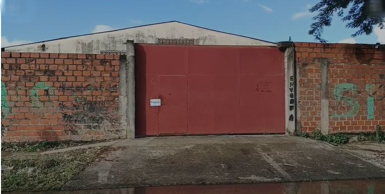 Hallan dos avionetas sospechosas en hangar vinculado a vuelo sin autorización