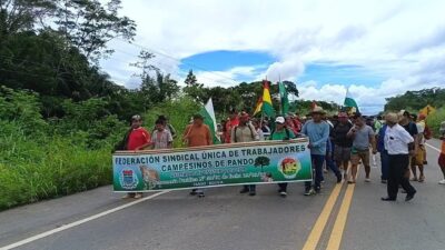 Marcha continúa en medio de la discrepancia por la reconversión de tierras contemplada en la Ley 1720