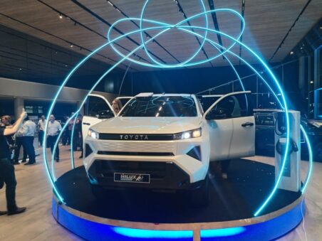 Toyosa presenta la nueva Hilux eléctrica: la inversión segura ahora también es eléctrica