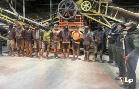 Oruro: Cívicos de Huanuni se declaran en alerta por el robo de minerales; piden ley corta para frenar el delito