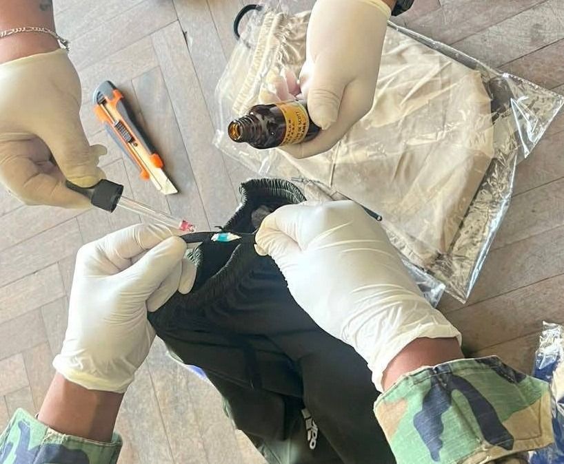 Incautan cocaína camuflada en shorts durante un operativo en Cochabamba- Incautan cocaína camuflada en shorts durante un operativo en Cochabamba