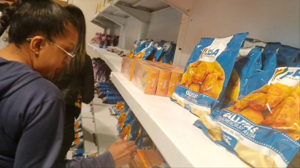 Ministro Justiniano destaca 'la verdadera renovación' de EBA- Ministro Justiniano destaca 'la verdadera renovación' de EBA