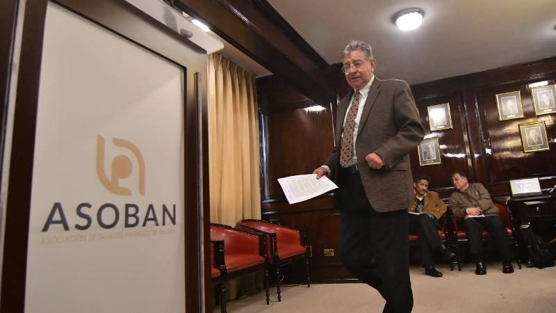 “No estamos dependiendo de recursos del Banco Central, pues las Reservas hoy día se encuentran muy disminuidas”, resaltó Villalobos. “No estamos dependiendo de recursos del Banco Central, pues las Reservas hoy día se encuentran muy disminuidas”, resaltó Villalobos.