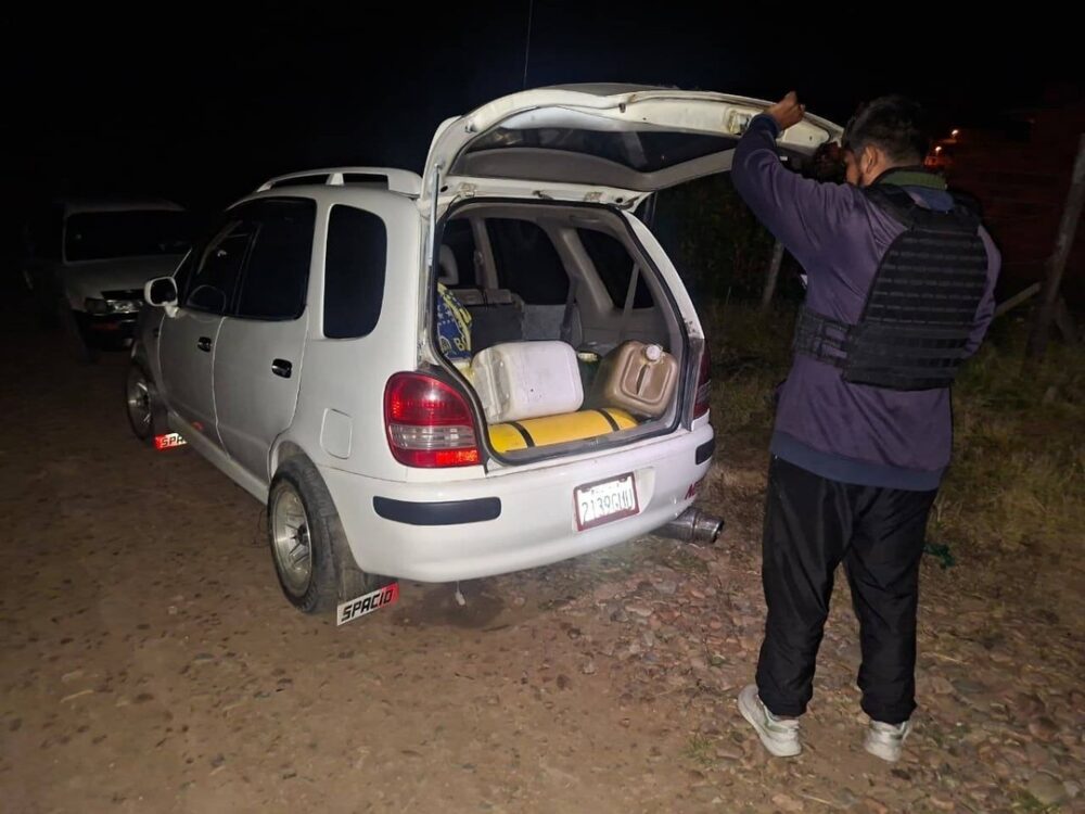 Aprehenden a siete personas por acopio ilegal de combustibles- Aprehenden a siete personas por acopio ilegal de combustibles