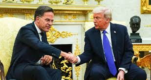 Trump insiste en una posible salida de EEUU de la OTAN: "Le dio la espalda al pueblo estadounidense"