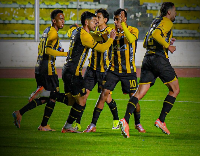 The Strongest restringe el acceso a sus jugadores y limita el contacto con la prensa The Strongest restringe el acceso a sus jugadores y limita el contacto con la prensa