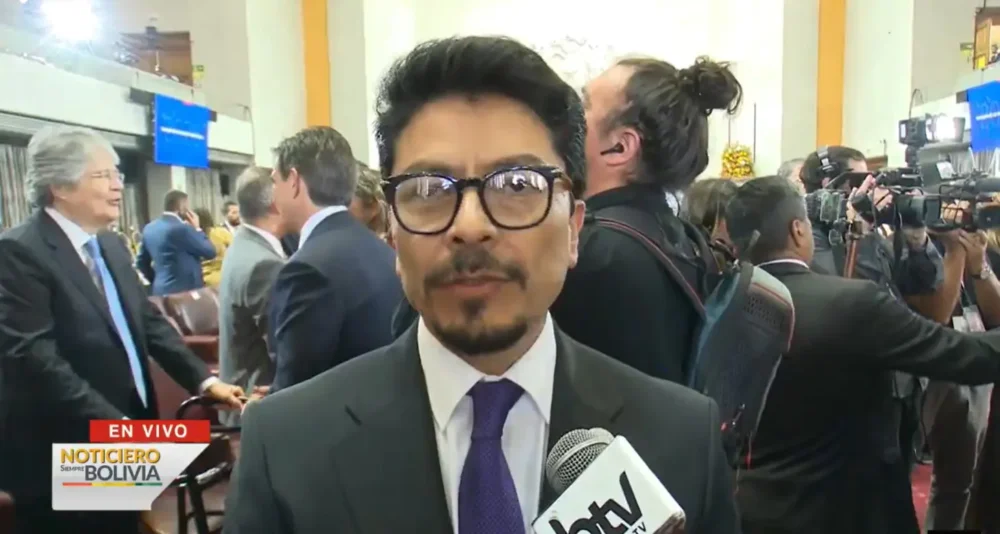 El canciller Fernando Aramayo. (Captura: Bolivia Tv)