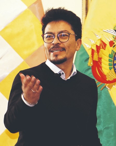 Una deuda de $us 39 millones demora cambio de personal en embajadas y consulados