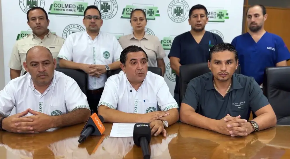 Médicos respaldan el paro del sector salud.