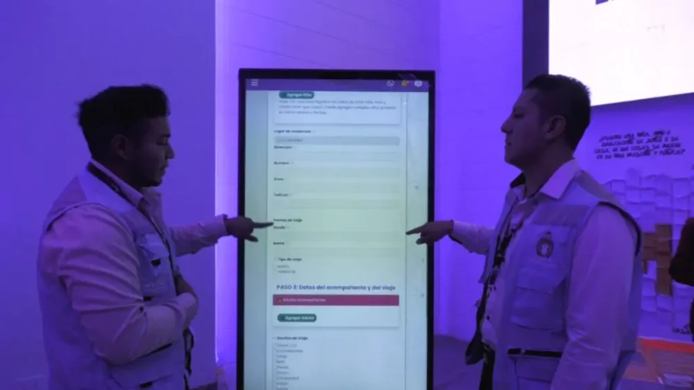 Cochabamba digitaliza permisos de viaje para menores. Foto GAMC