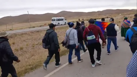 Evismo inicia la ‘marcha por la vida’ desde el municipio de Caracollo, Oruro