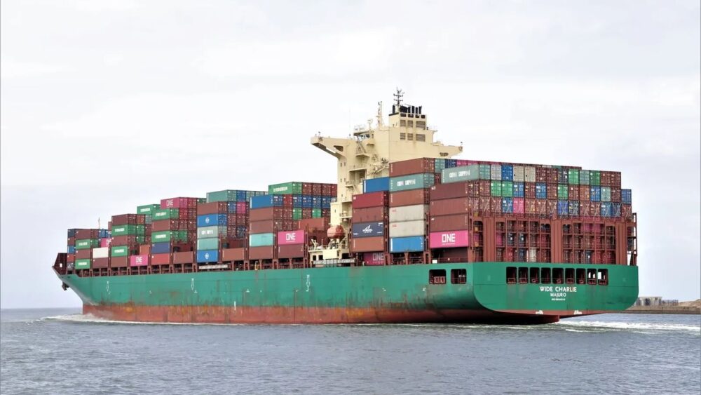 Un buque de la naviera francesa CMA CGM ha sido el primer europeo que atraviesa con éxito el estrecho de Ormuz desde el inicio de la guerra
