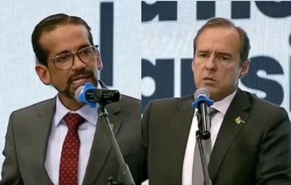 Camacho y Quiroga durante el Encuentro por el País