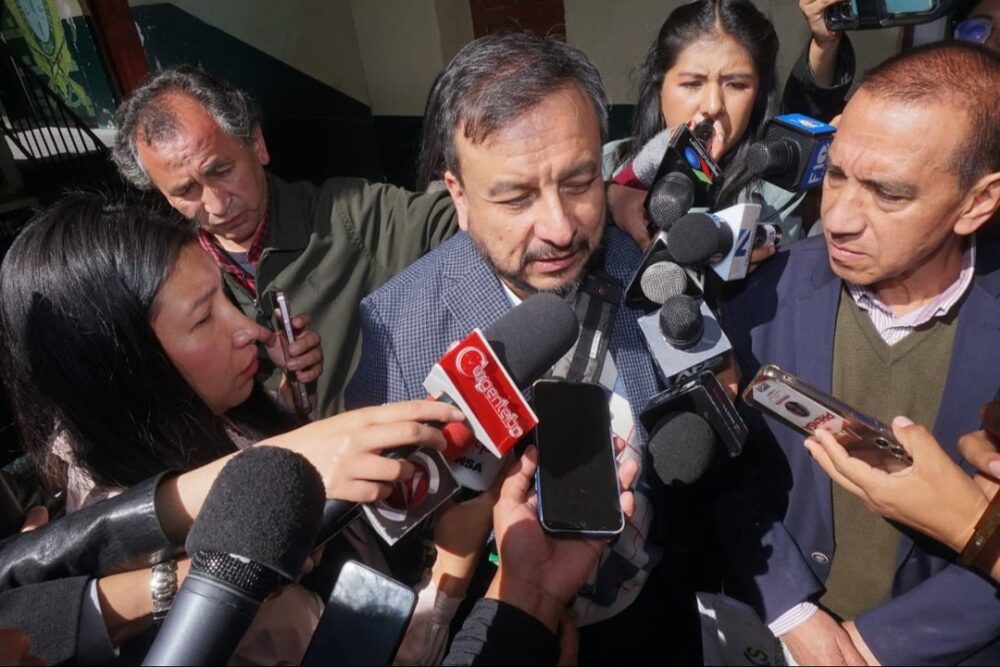 ¿Hubo sobreprecio en la compra de crudo? Medinaceli dice que se “reserva el derecho a opinar” - ¿Hubo sobreprecio en la compra de crudo? Medinaceli dice que se “reserva el derecho a opinar”