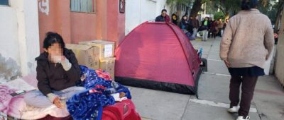 Debido a los bloqueos, productores cochabambinos recurren al puente aéreo para hacer envíos a La Paz