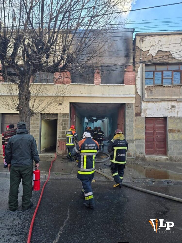 Imagen del trabajo de Bomberos