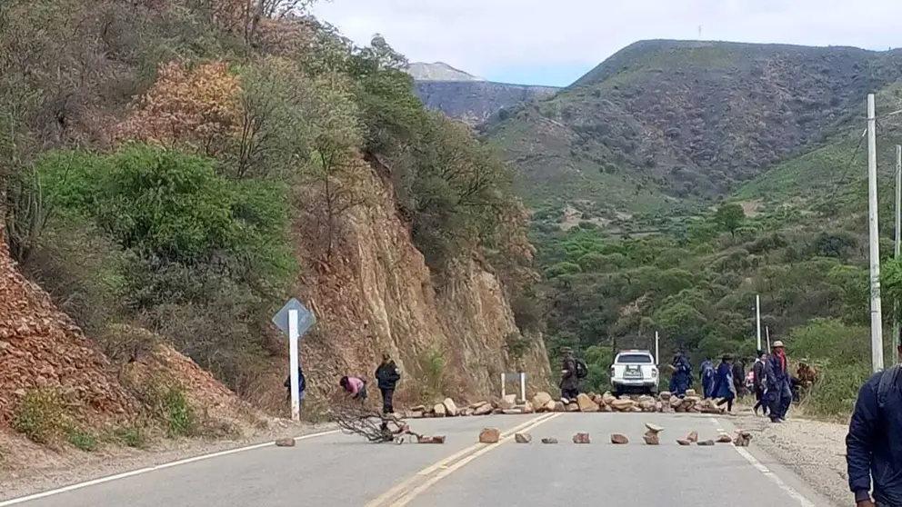 Una zona con bloqueo en carretera. ABC