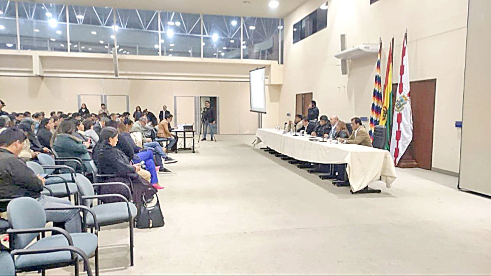 CHUQUISACA. La reunión del Consejo Chuquisaqueño, el pasado viernes.